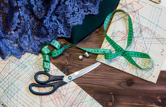 富山でビーズ作りの体験レッスンを受けられる教室へお越しください